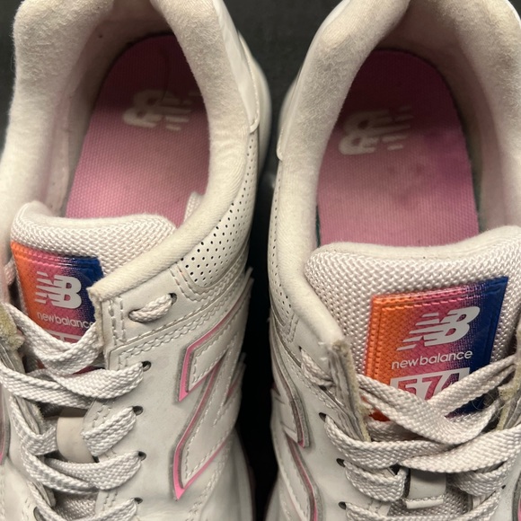 New Balance 574 Classic Shoes Sneakers WL574SOL Size 7.5 B - Picture 7 of 9